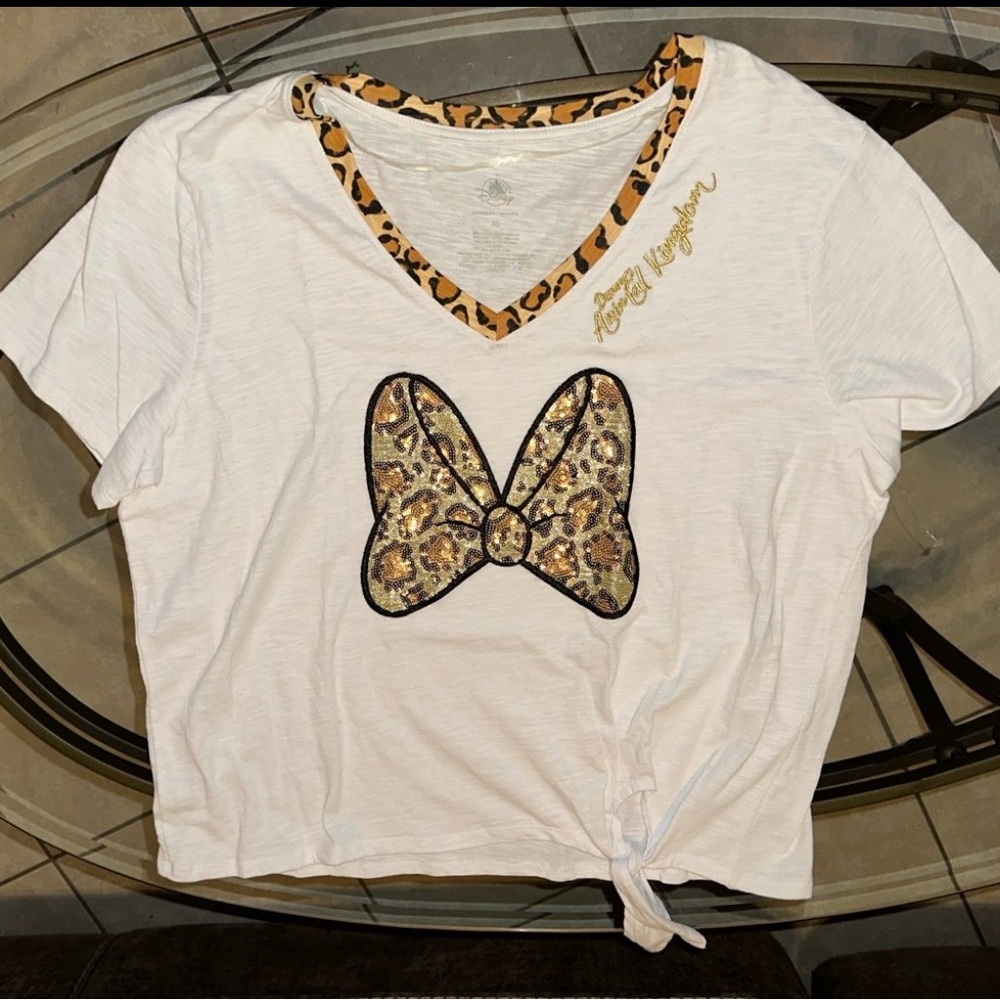 Disney Park Animal Kindom Blouse